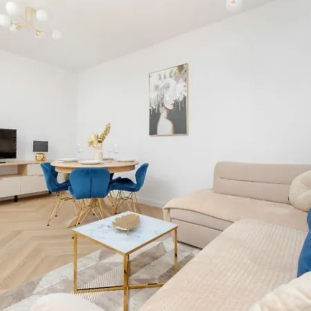 Apartment Bright Beige With Furnished Balcony And Parking In By Renters Gdansk